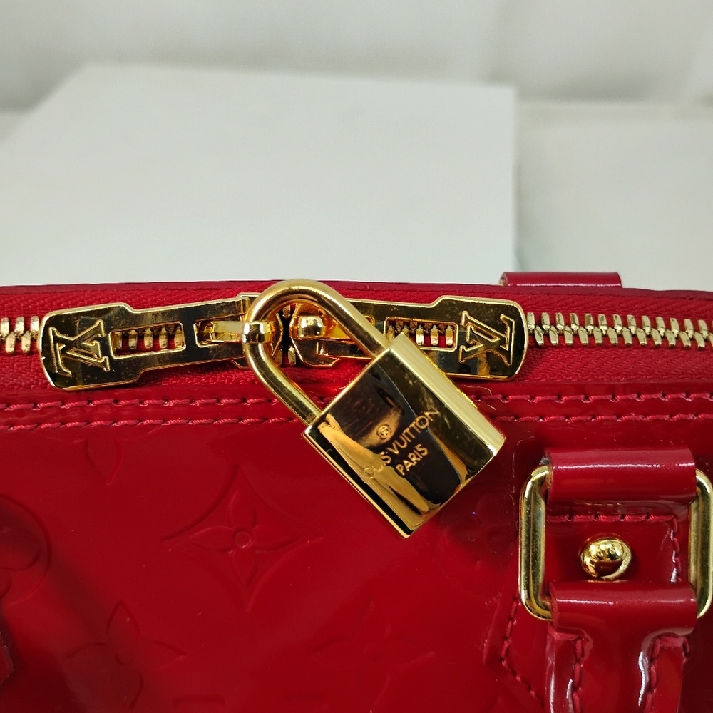 LOUIS VUITTON Vernis Red Patent Leather Alma PM Handbag COA - Picture 5 of 16